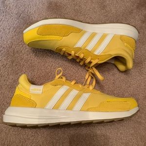 adidas retrorun yellow